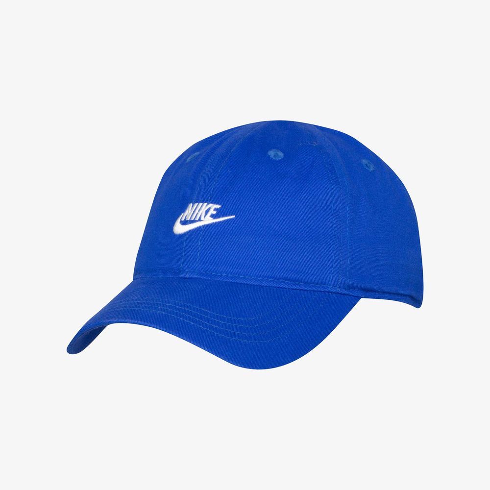 Nike Futura
