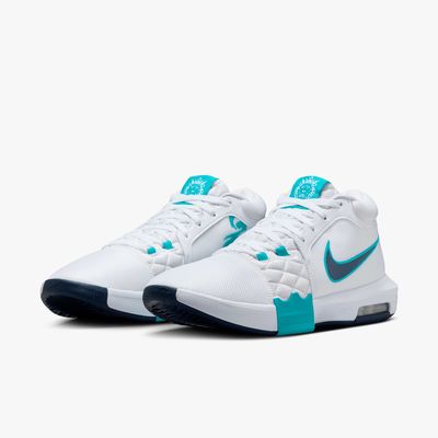 Nike LeBron Witness VIII