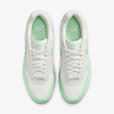 Nike Air Max 1 Essential