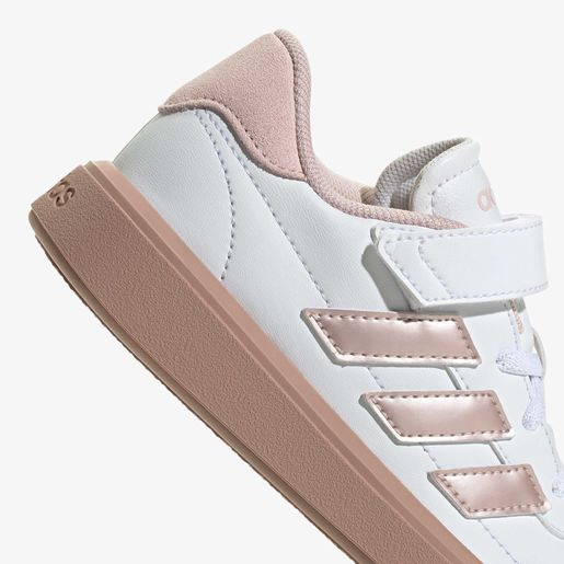 adidas Courtblock