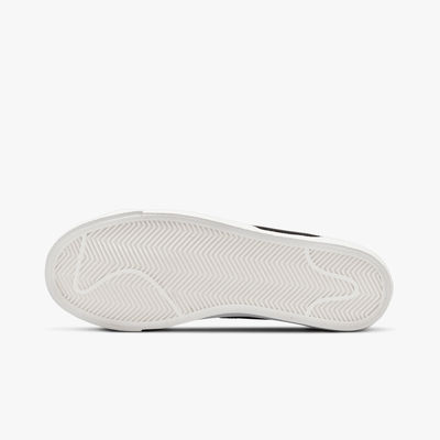 Nike Blazer Low 77
