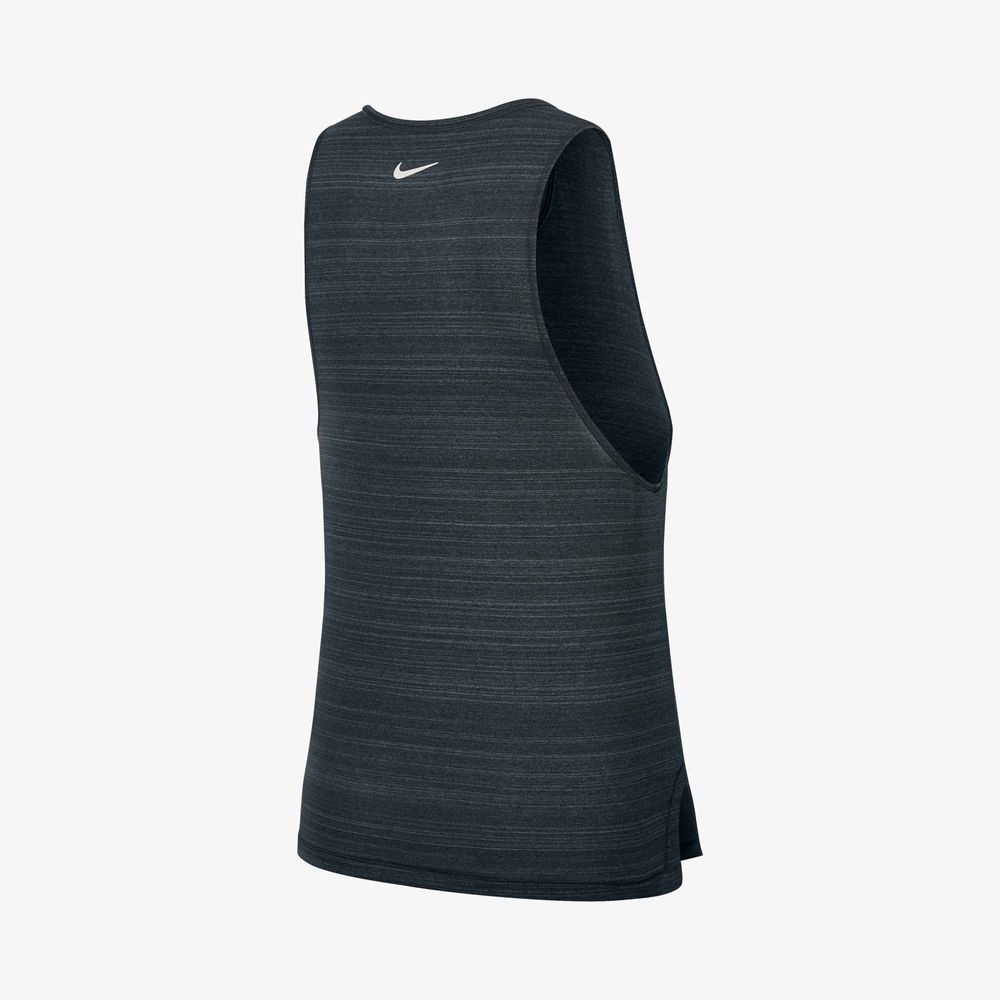 Nike Icon Clash