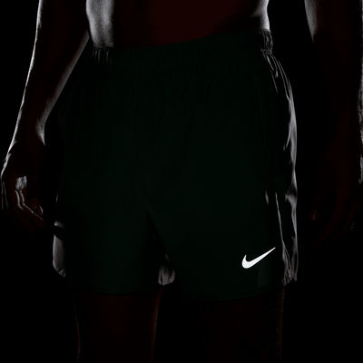 Nike Shorts Challenger
