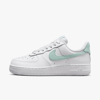 Nike Air Force 1 &apos;07 EasyOn