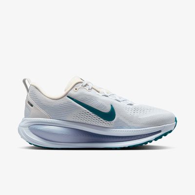 Nike Vomero 18