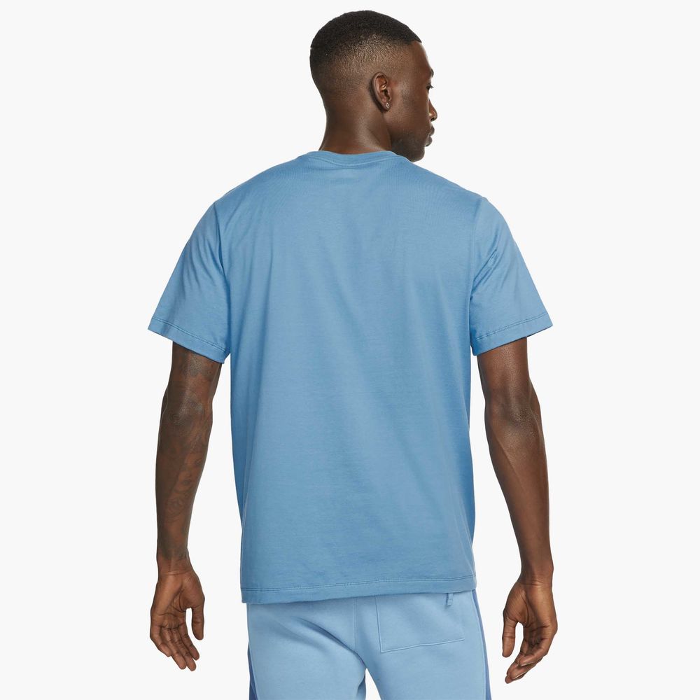 Nike Sportswear