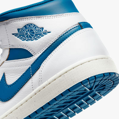 Air Jordan 1 Mid SE