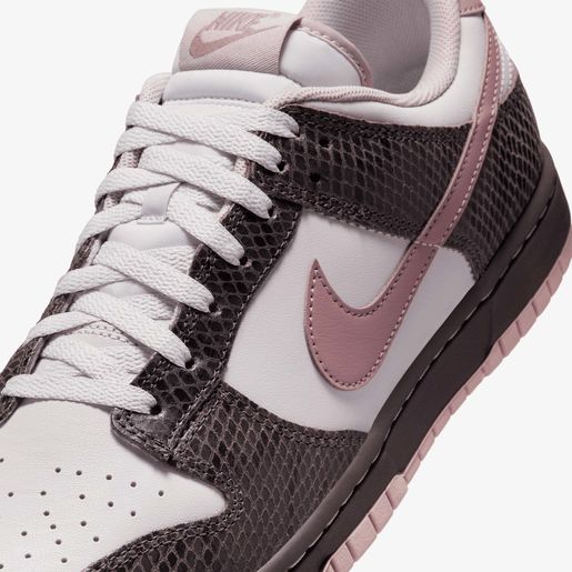 Nike Dunk Low SE
