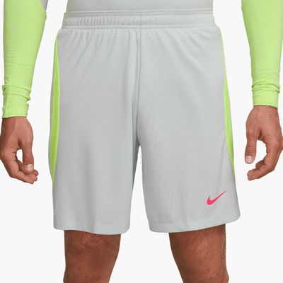 Nike Dri-FIT Strike
