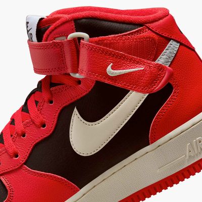 Nike Air Force 1 Mid '07 LV8