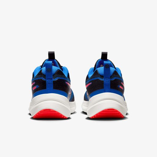Nike Cosmic Runner