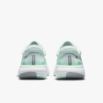 Nike ZoomX Invincible Run Flyknit 2
