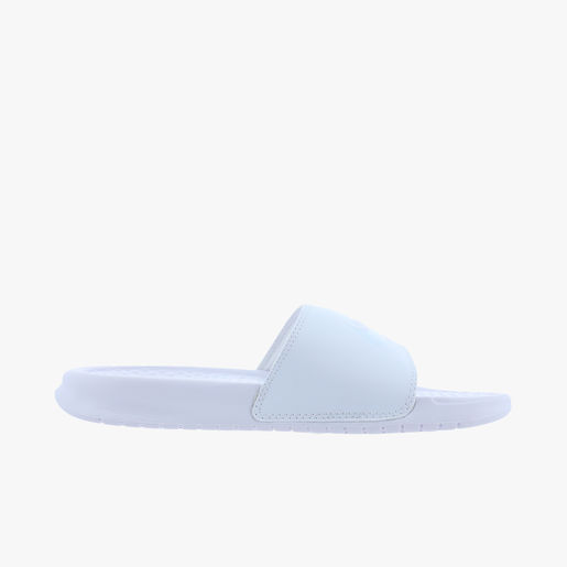 Nike Benassi