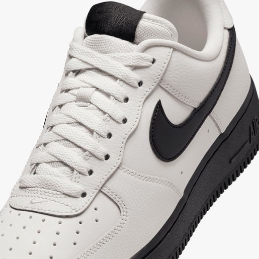 Nike Air Force 1 07