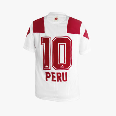 adidas Perú
