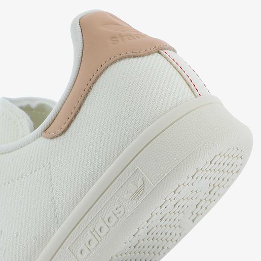 STAN SMITH