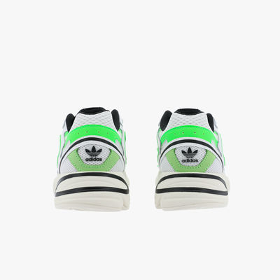 adidas Astir SN