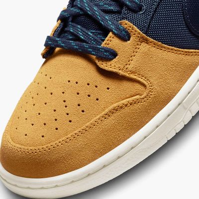 Nike SB Dunk Low Pro Premium