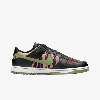 Nike Dunk Low SE