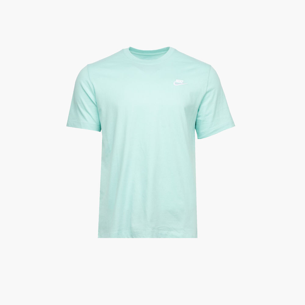 Nike Sportswear Club