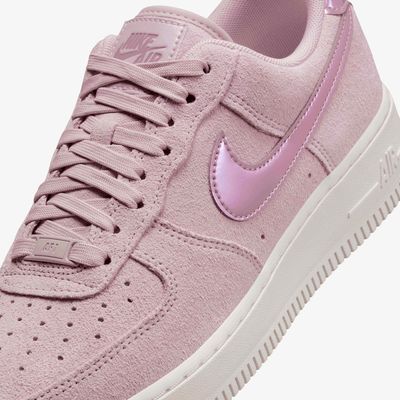Nike Air Force 1 07 SE