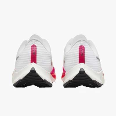 Nike Air Zoom Rival Fly 3