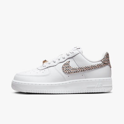 Nike Air Force 1 LX United