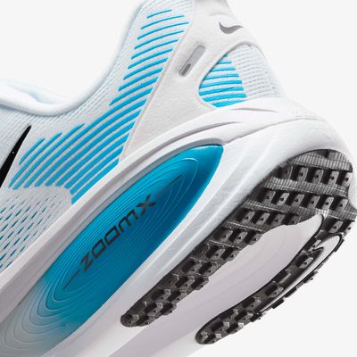 Nike Vomero 18