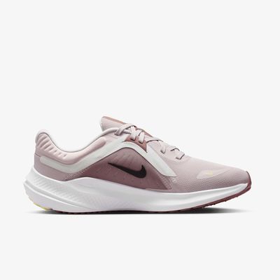 Nike Quest 5