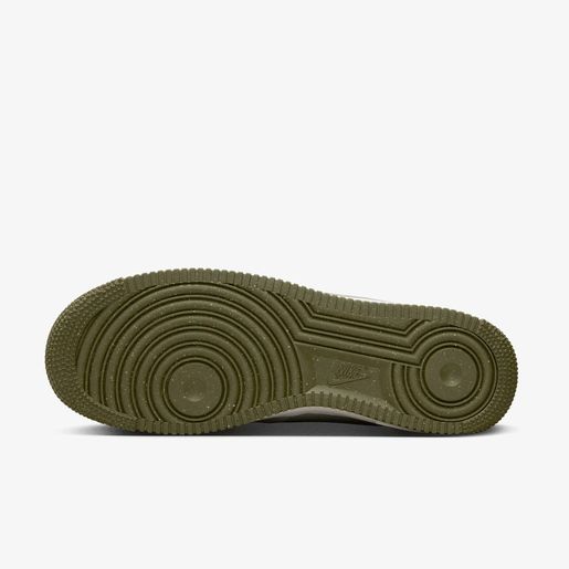 Nike Air Force 1 '07 LV8