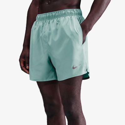 Nike Short Challenger
