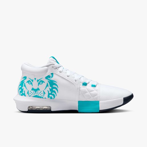 Nike LeBron Witness VIII