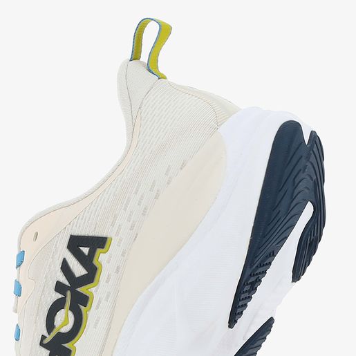 Hoka One One Skyflow