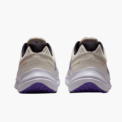 Nike Quest 5