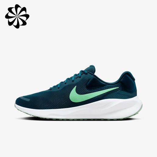 Nike Revolution 7