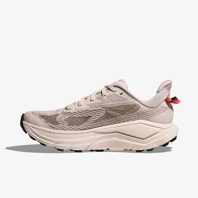 Hoka One One Challenger 8