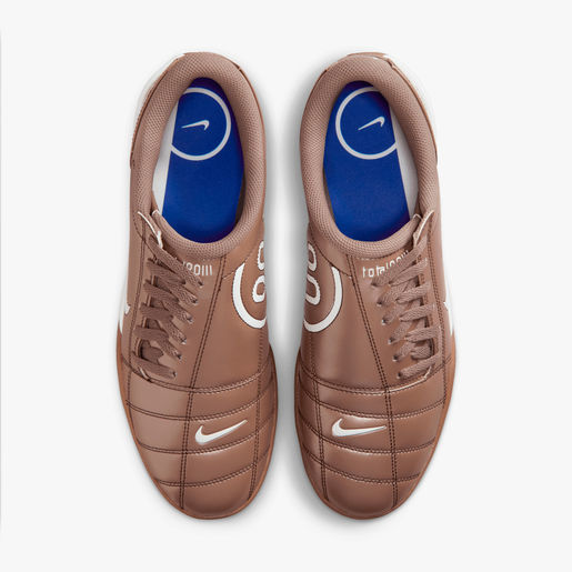 Nike Total 90