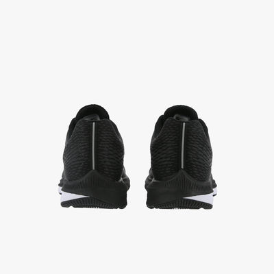 nike zoom winflo 5 all black