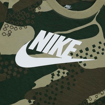 Nike Sportswear Club