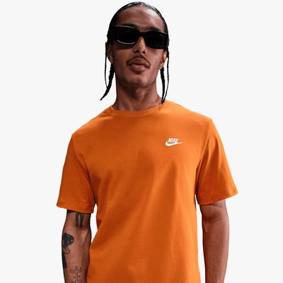 Nike Sportswear Club