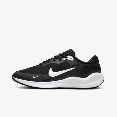 Nike Revolution 7