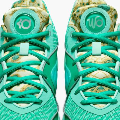 Nike KD16