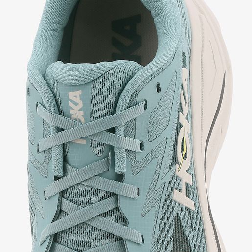 Hoka One One Challenger 8