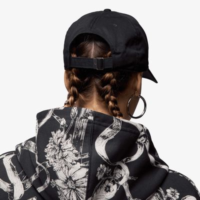 Jordan Gorra Club