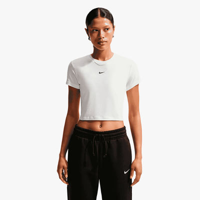 Nike Camiseta Sportswear Chill Knit