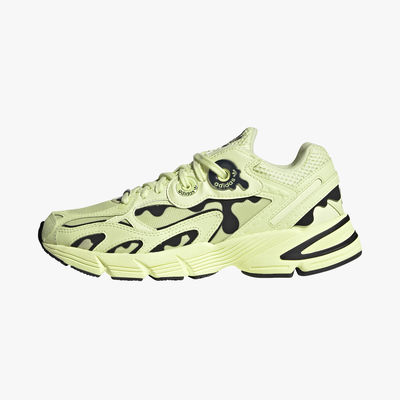 adidas Astir