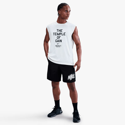 Nike Short Form