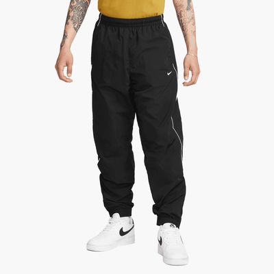 Nike Solo Swoosh