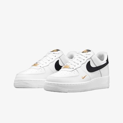 Nike Air Force 1 07 Essential