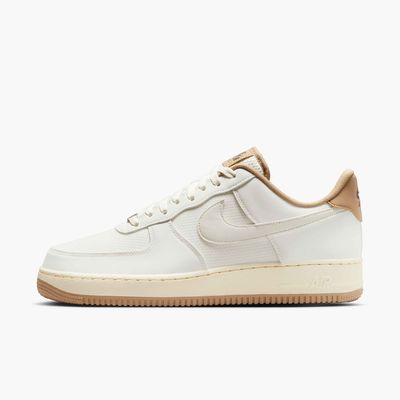 Nike Air Force 1 &apos;07 LV8